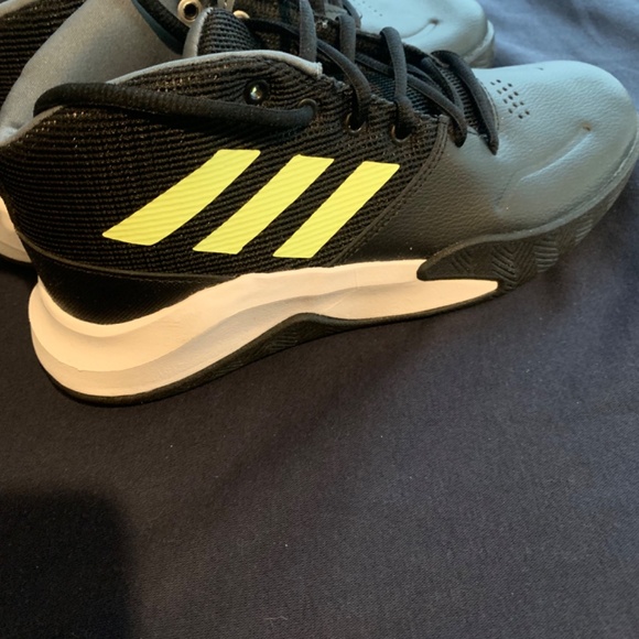 New Adidas “Own The Game” Basketball Sneakers 5Y - Picture 2 of 7